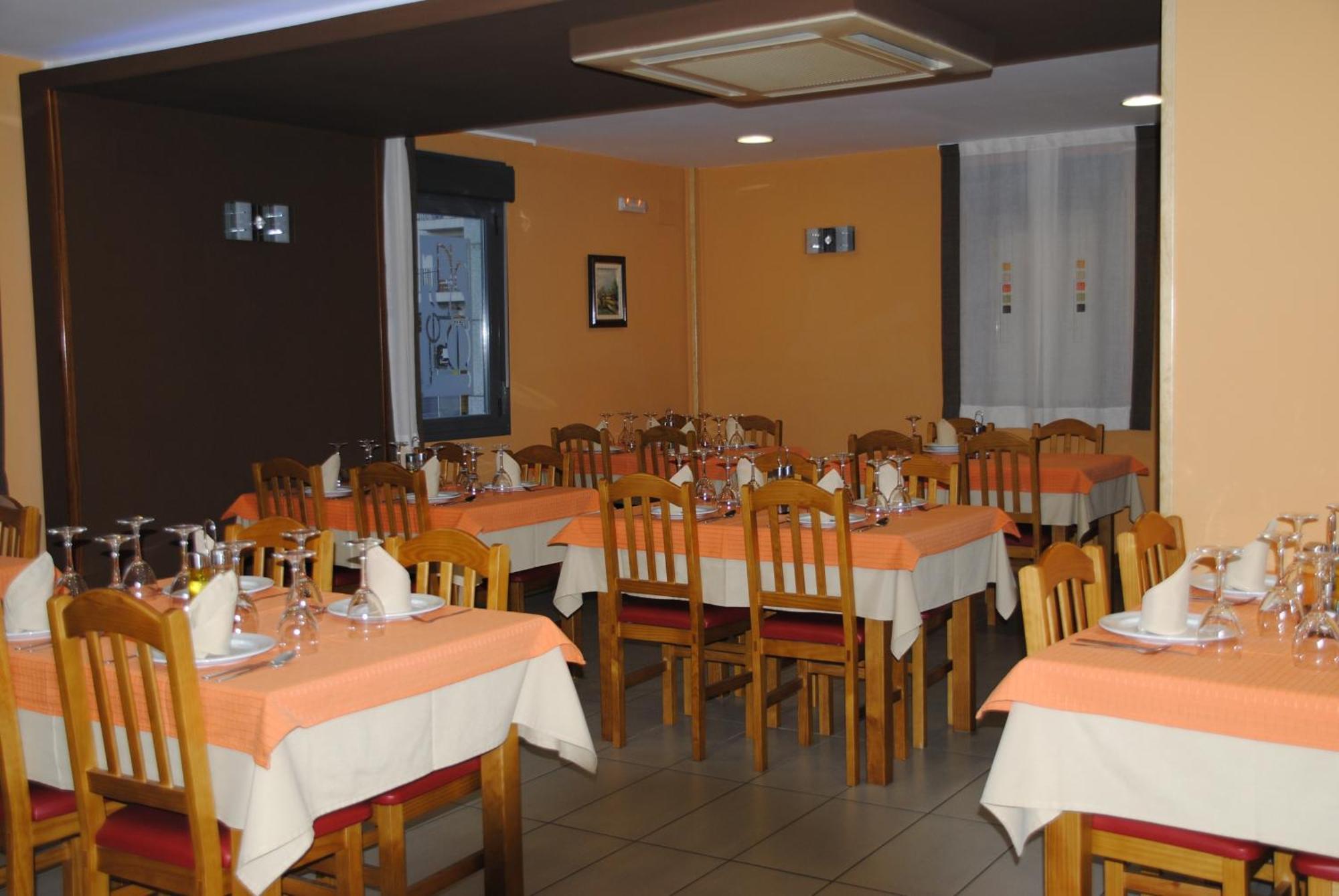 Hotel Alegria Banos De Montemayor Extérieur photo